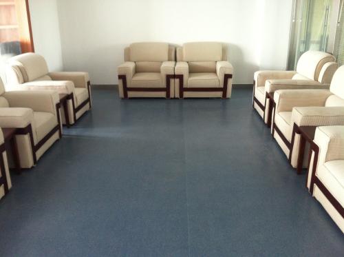 辦公室適合使用PVC塑膠地板嗎？