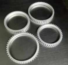 �_(d��)���_�ں�ˮ�еļ��g(sh��)���F(xi��n)